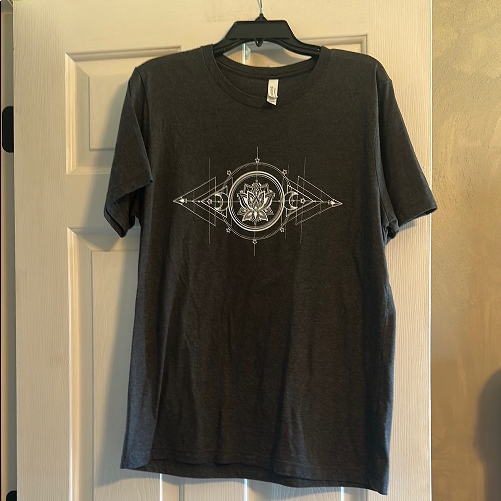 Bella Canvas Gray Short Sleeve Tee with Ornamental Design